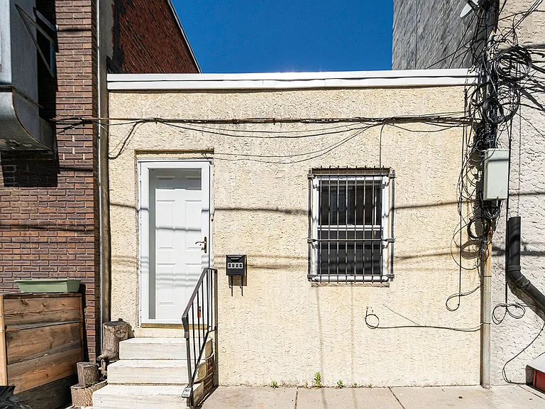 1635 E Passyunk Ave — Photo 12