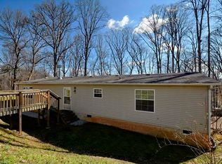 19 Hidden Hollow Dr, Candler, NC 28715