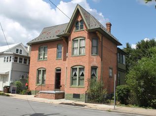 405 13th St, Huntingdon, PA 16652