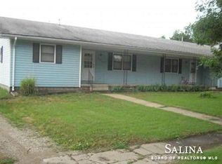 207209 W 4th St, Solomon, KS 67480