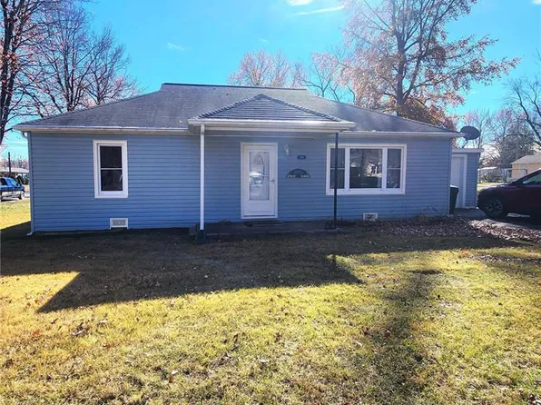 304 Opal St, Saint James, MO 65559