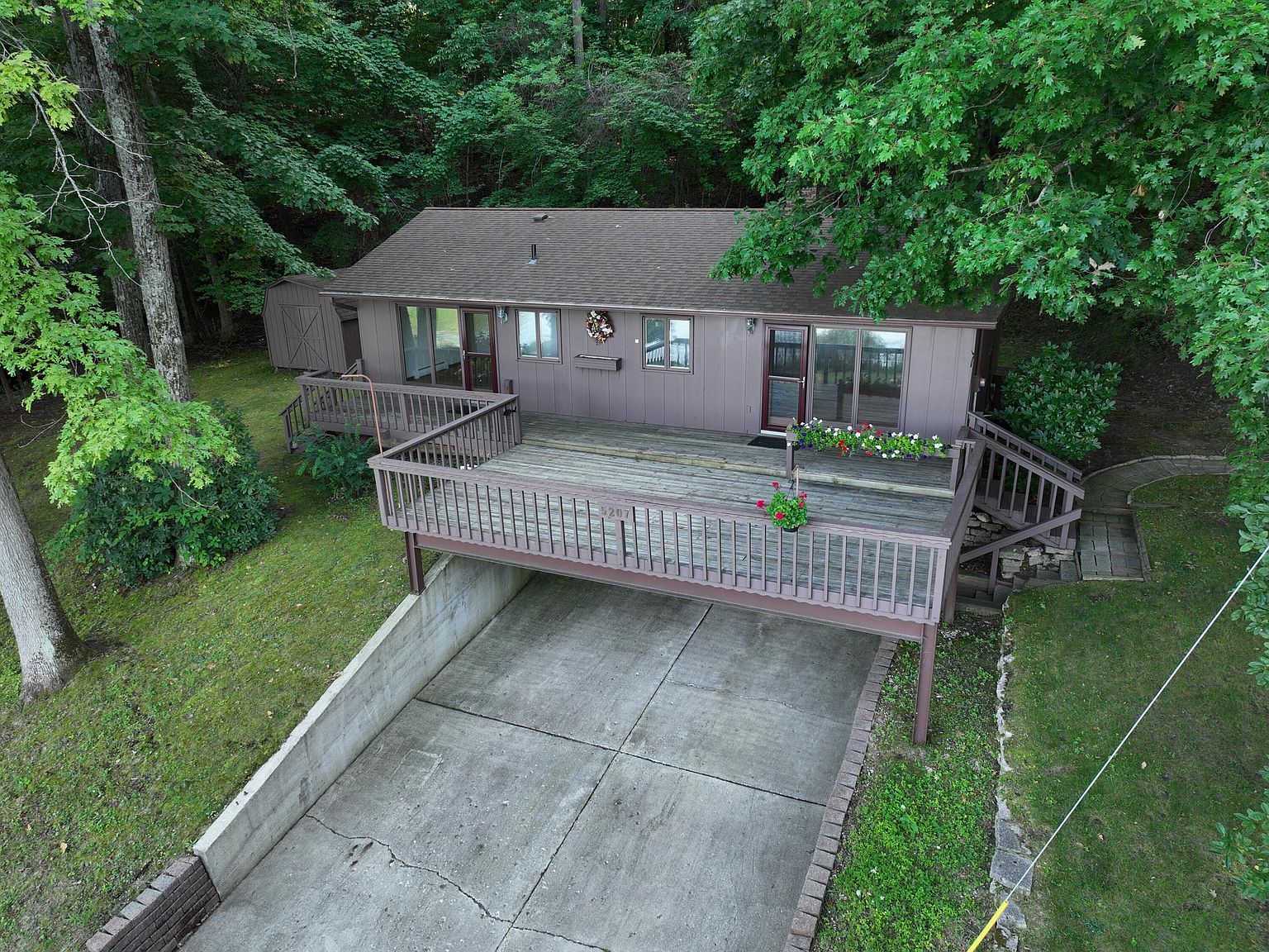 5207 S Centerline Rd, Newaygo, MI 49337 MLS 23030598 Zillow