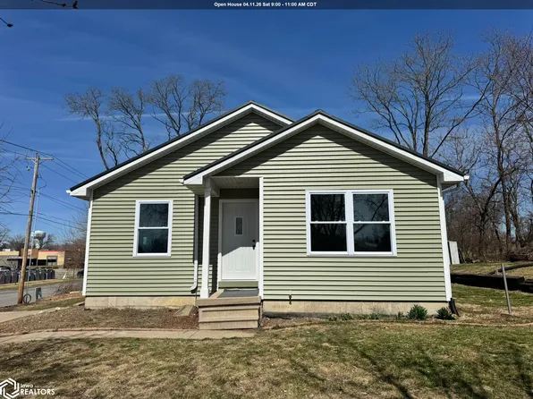 1105 W Adams Ave, Fairfield, IA 52556