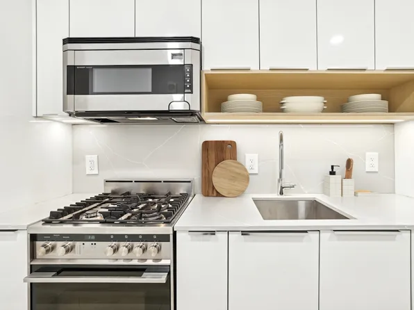 20 Broad Street image 2 of 18