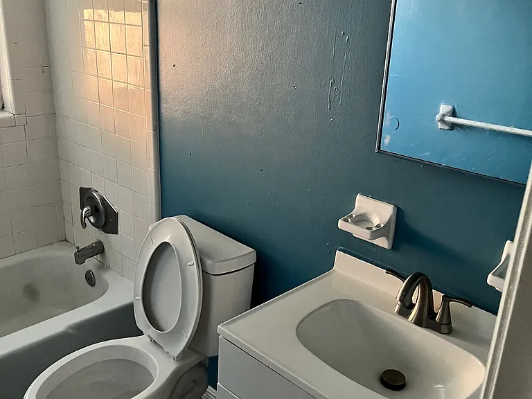 1778 Ebenezer Ct — Photo 14