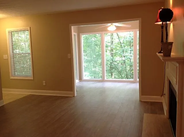 1401 Vicksburg Pl — Photo 5