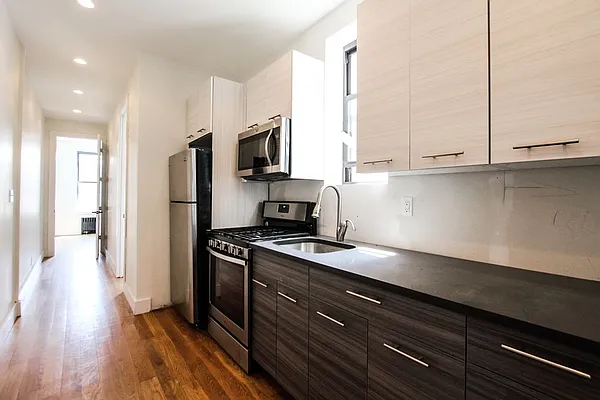 Rented by TheRealEstateCompany.com LLC | media 2