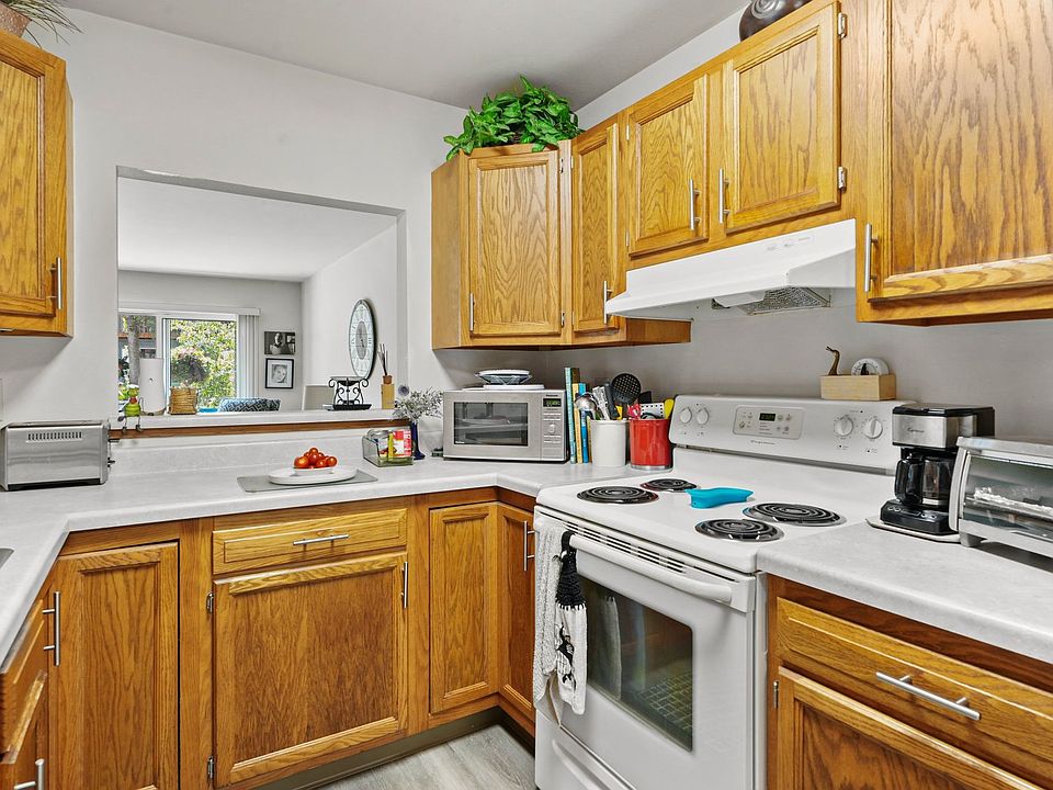 1st image of 1-34 Ridgeview Ct #A82a2ddf8