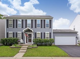 1655 Wind Song Ln, Aurora, IL 60504