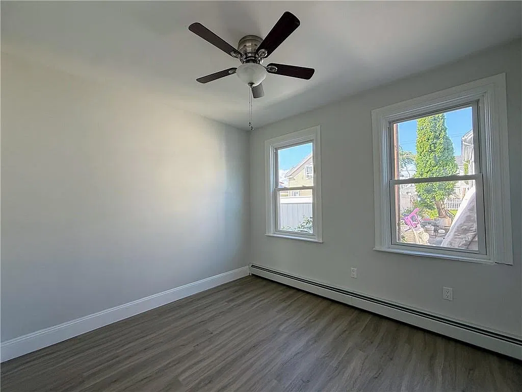 52 Erastus St — Photo 4