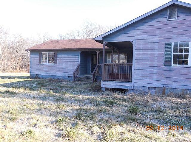 2nd image of 941 Harmony Rd