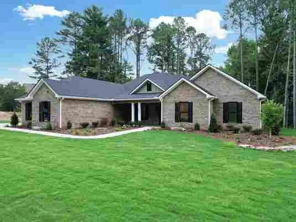 1696 Ridge View Dr, Dalton, GA 30720