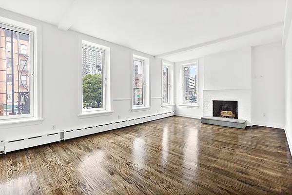 Rented by Douglas Elliman | media 23