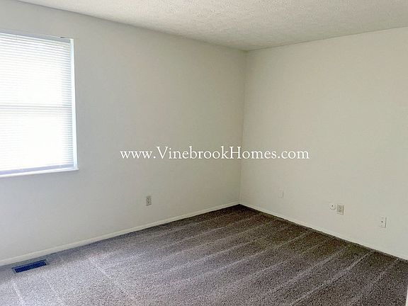 5th image of 8109 Mount Charles Dr