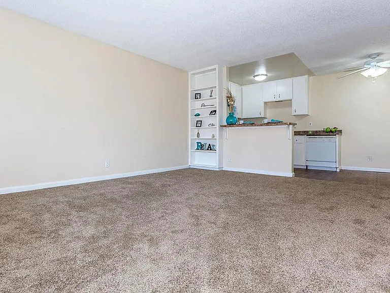 Villa Monair Apartments — Photo 43