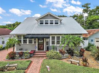 831 N Grandview St, Mount Dora, FL 32757