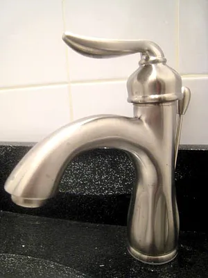 Rented by City Connections Realty | media 10