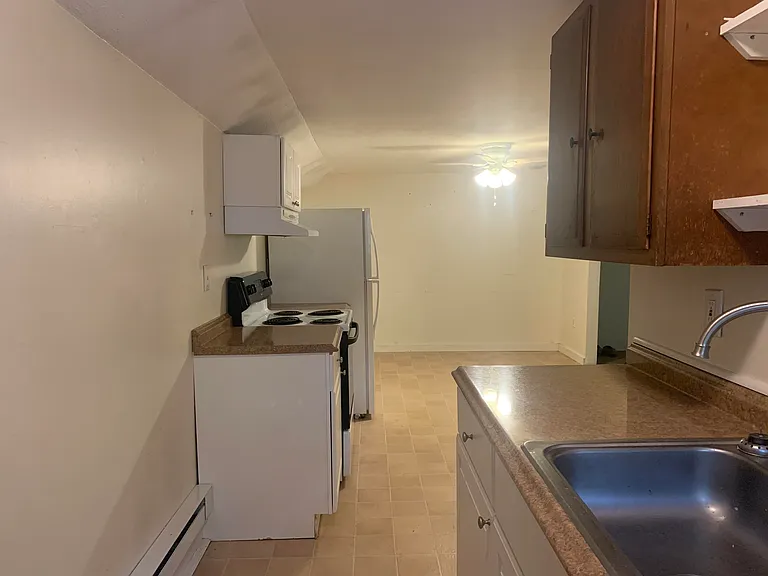 354A Main St #8 — Photo 8