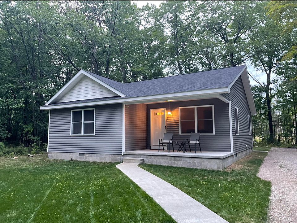 1st image of 17754 Balsam Cir