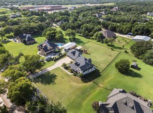 3175 Collins Rd, Burleson, TX 76028