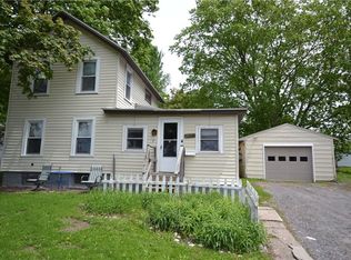 6 Spruce St, Baldwinsville, NY 13027