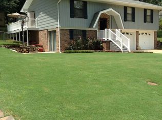8487 Cross Timbers Cir, Hixson, TN 37343