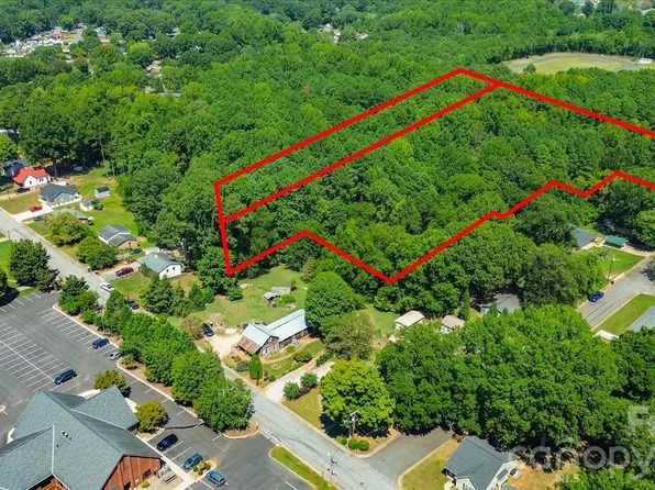 809 Miller St, China Grove, NC 28023