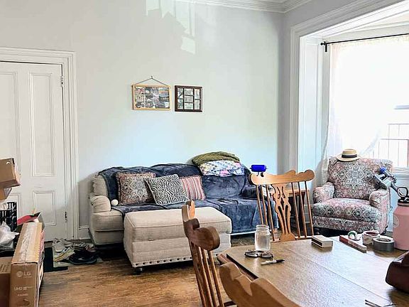 2nd image of 1321 Eutaw Pl APT 3F
