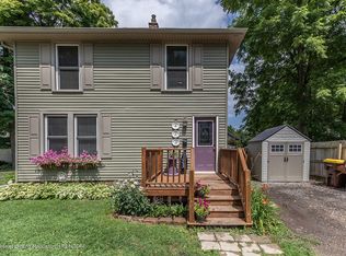 423 Jenne St, Grand Ledge, MI 48837