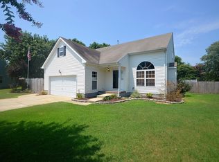 732 W Andrews Xing, Smithfield, VA 23430