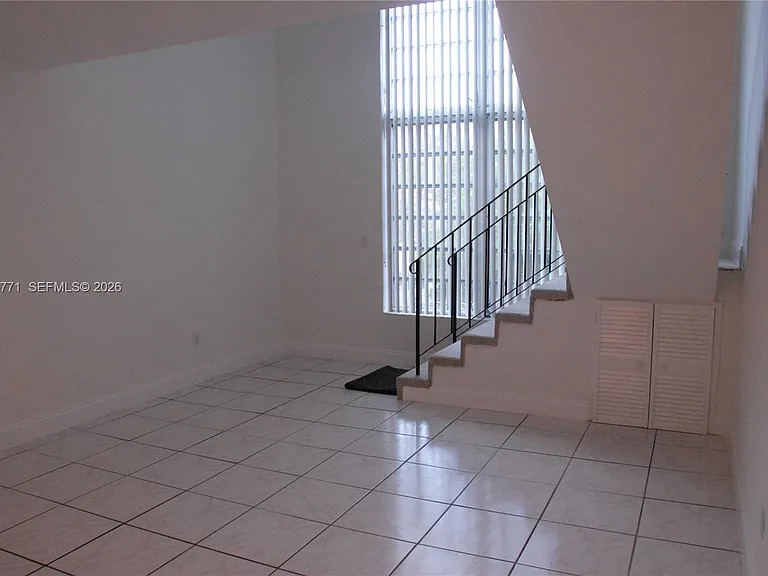 10907 N Kendall Dr #416 — Photo 13