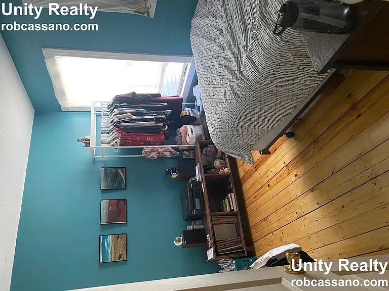 Bellevue Ter — Photo 16