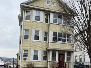 104 Sterling St, Worcester, MA 01610