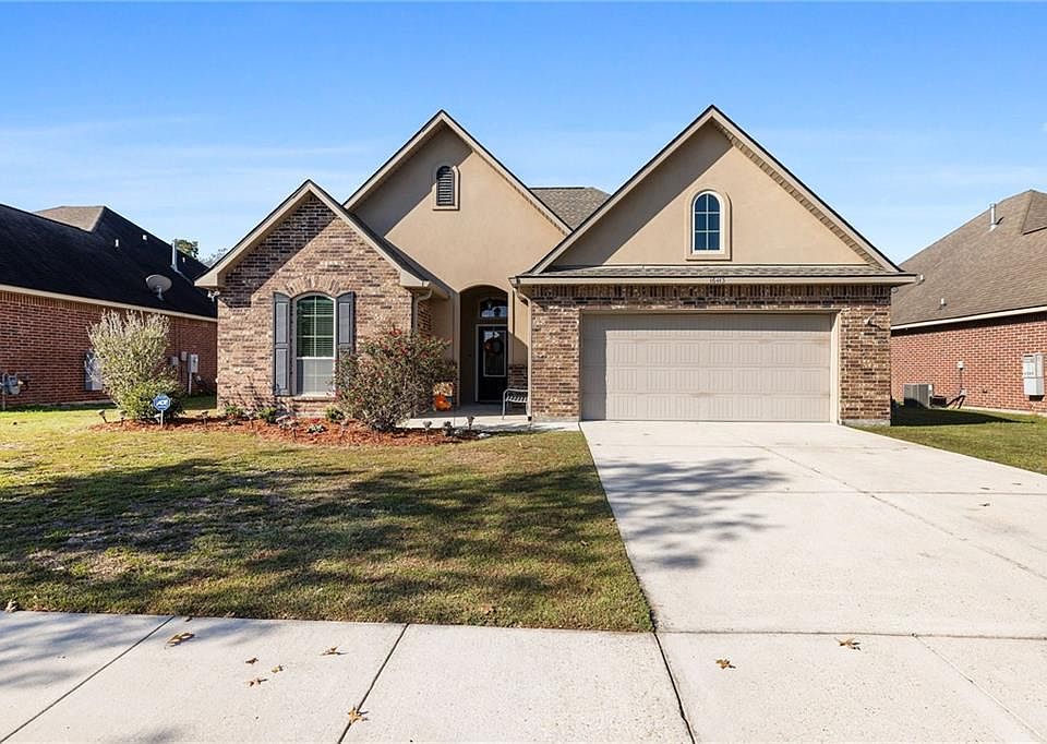 1st image of 16413 Timberstone Dr