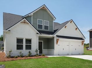 238 Fern Dale Dr, Fairburn, GA 30213