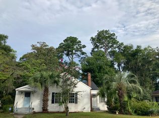 409 Edgewater Rd, Savannah, GA 31406