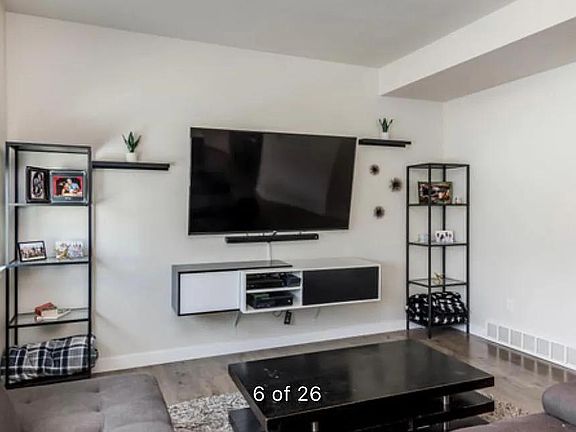 5th image of 5209 W Copeland Dr