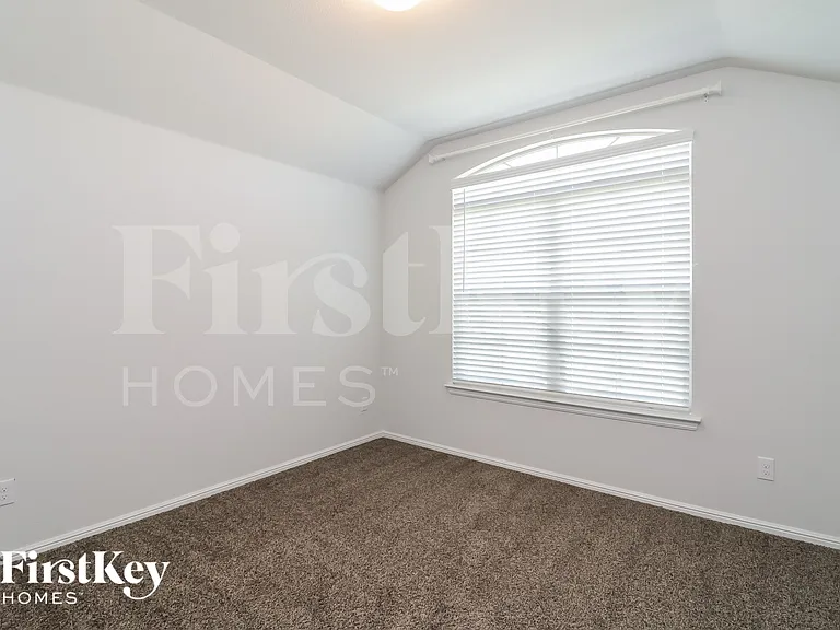 4701 Feltleaf Ave — Photo 12