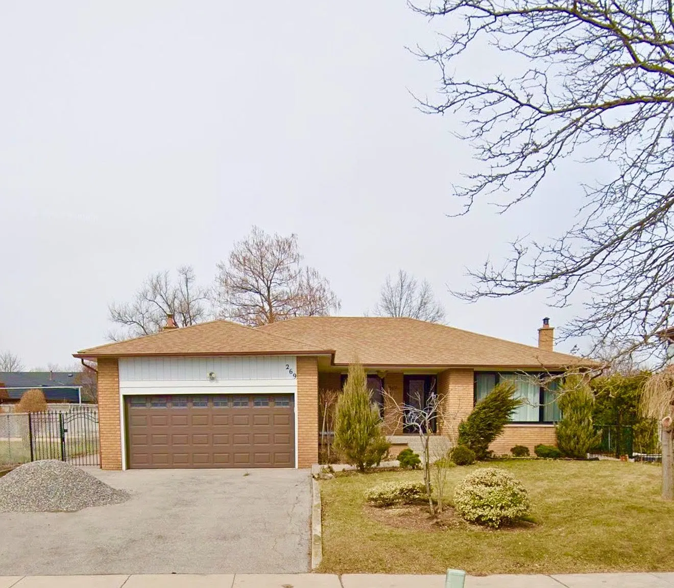 2 bed, $2,290 — Photo 1