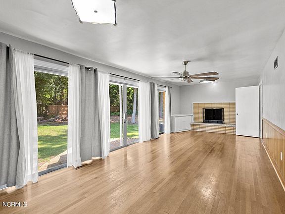 5th image of 1810 Greenville Boulevard SW #1810