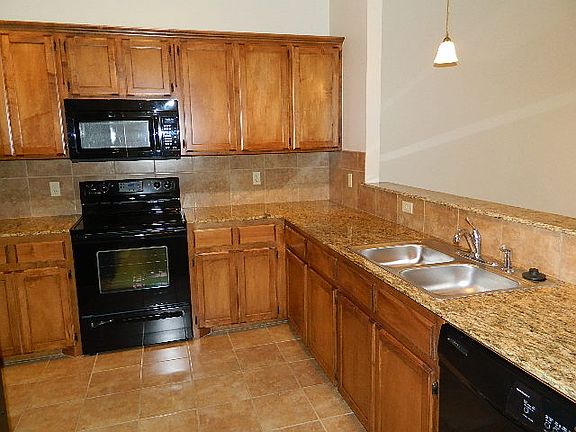 4th image of 3611 Galatian Way