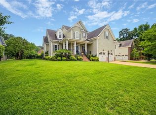 304 Founders Pointe Trl, Carrollton, VA 23314