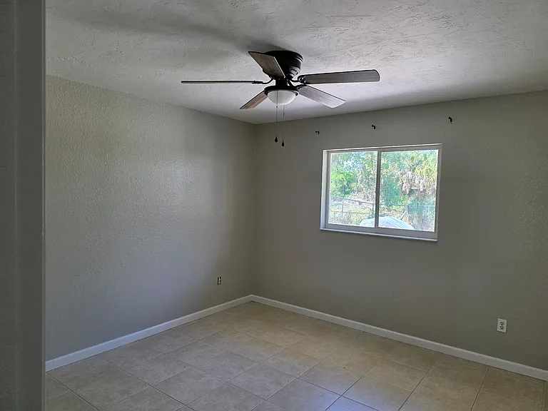 4470 Cazes Ave — Photo 13