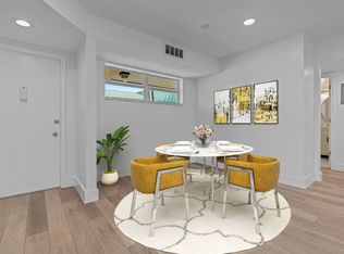 22 Colonial Club Dr APT 305, Boynton Beach, FL 33435