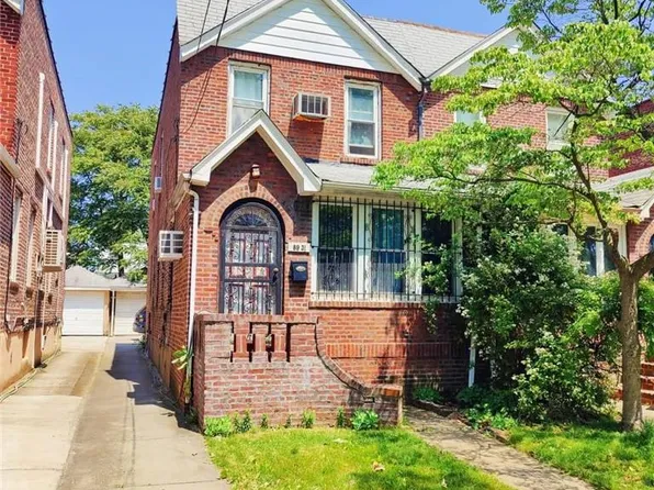 8931 209th Street, Queens Village, NY 11427
