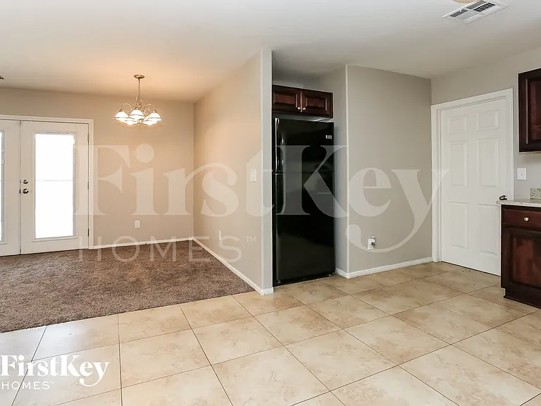 3837 Syracuse Dr — Photo 4