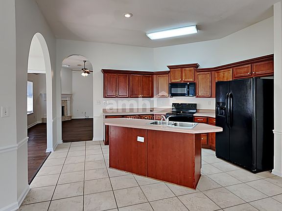 3rd image of 1673 Farkleberry Dr