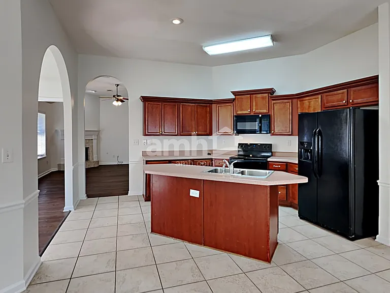 1673 Farkleberry Dr — Photo 3
