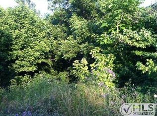 8068 Golf Club Rd, Mount Pleasant, TN 38474