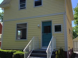 11 Bradford St, Barrington, RI 02806